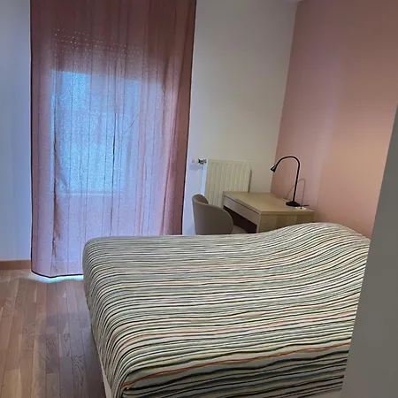 Daire Joli T4 Recent Grand Balcon 8 Proche Du Metro Lyon