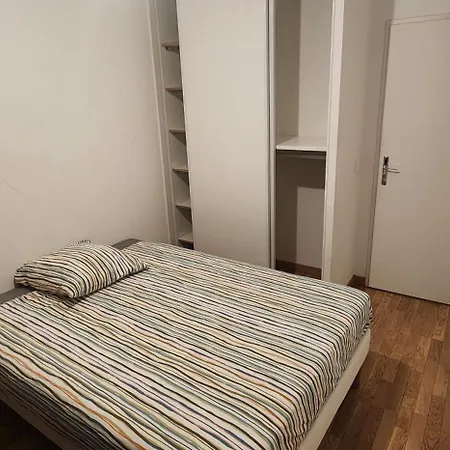 아파트 Joli T4 Recent Grand Balcon 8 Proche Du Metro *