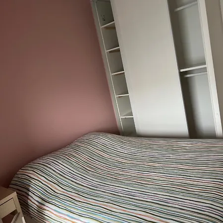 Апартаменты Joli T4 Recent Grand Balcon 8 Proche Du Metro