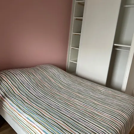 Апартаменты Joli T4 Recent Grand Balcon 8 Proche Du Metro